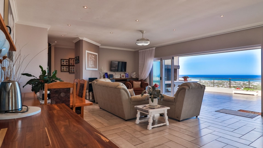 3 Bedroom Property for Sale in Berghof Western Cape
